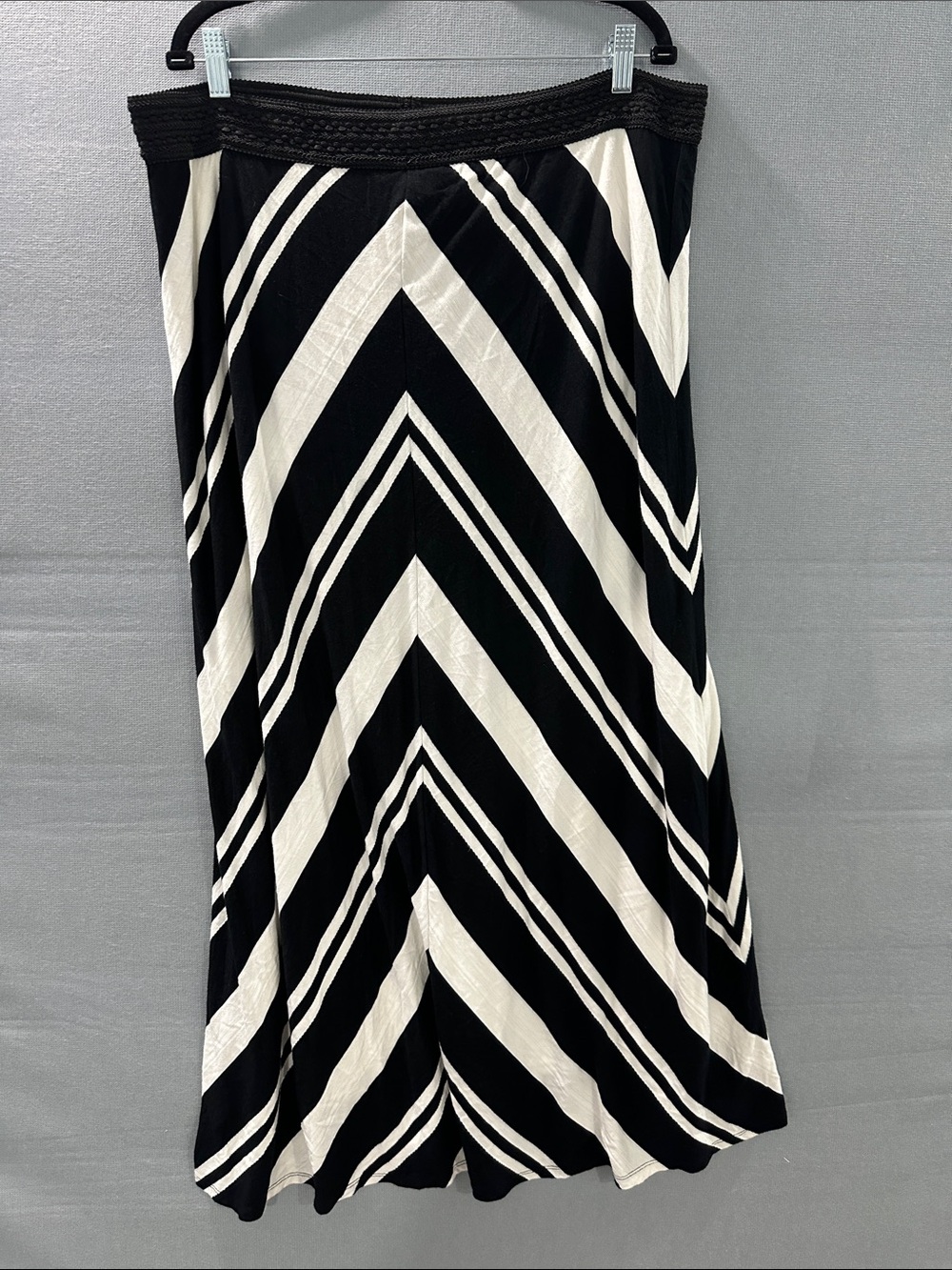 Chico's Black and White Chevron Maxi Skirt